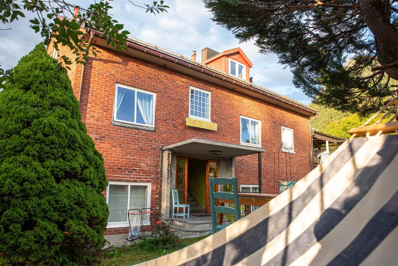 Hostel Tiglkak Åndalsnes Zewnętrze zdjęcie