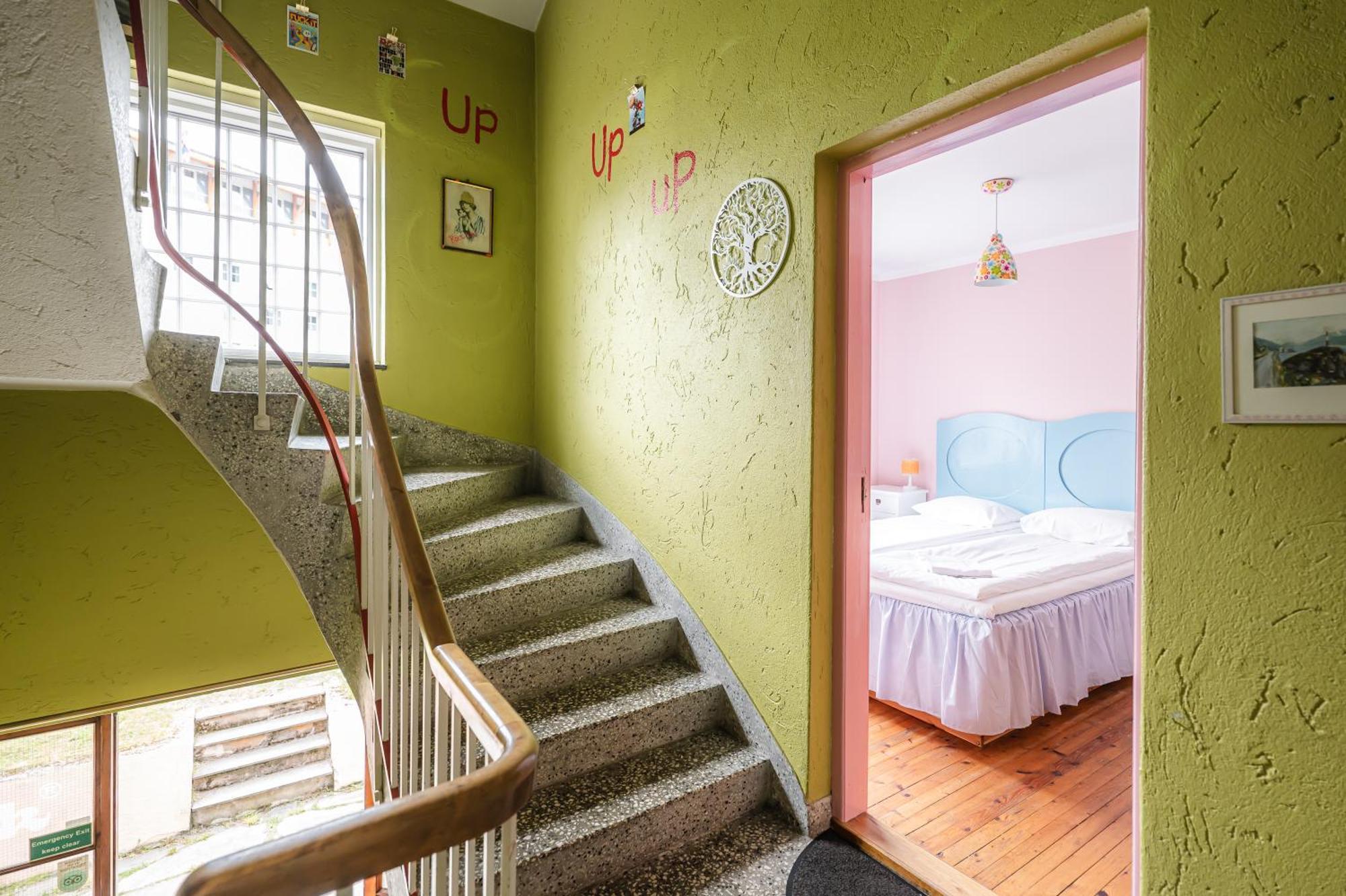 Hostel Tiglkak Åndalsnes Zewnętrze zdjęcie